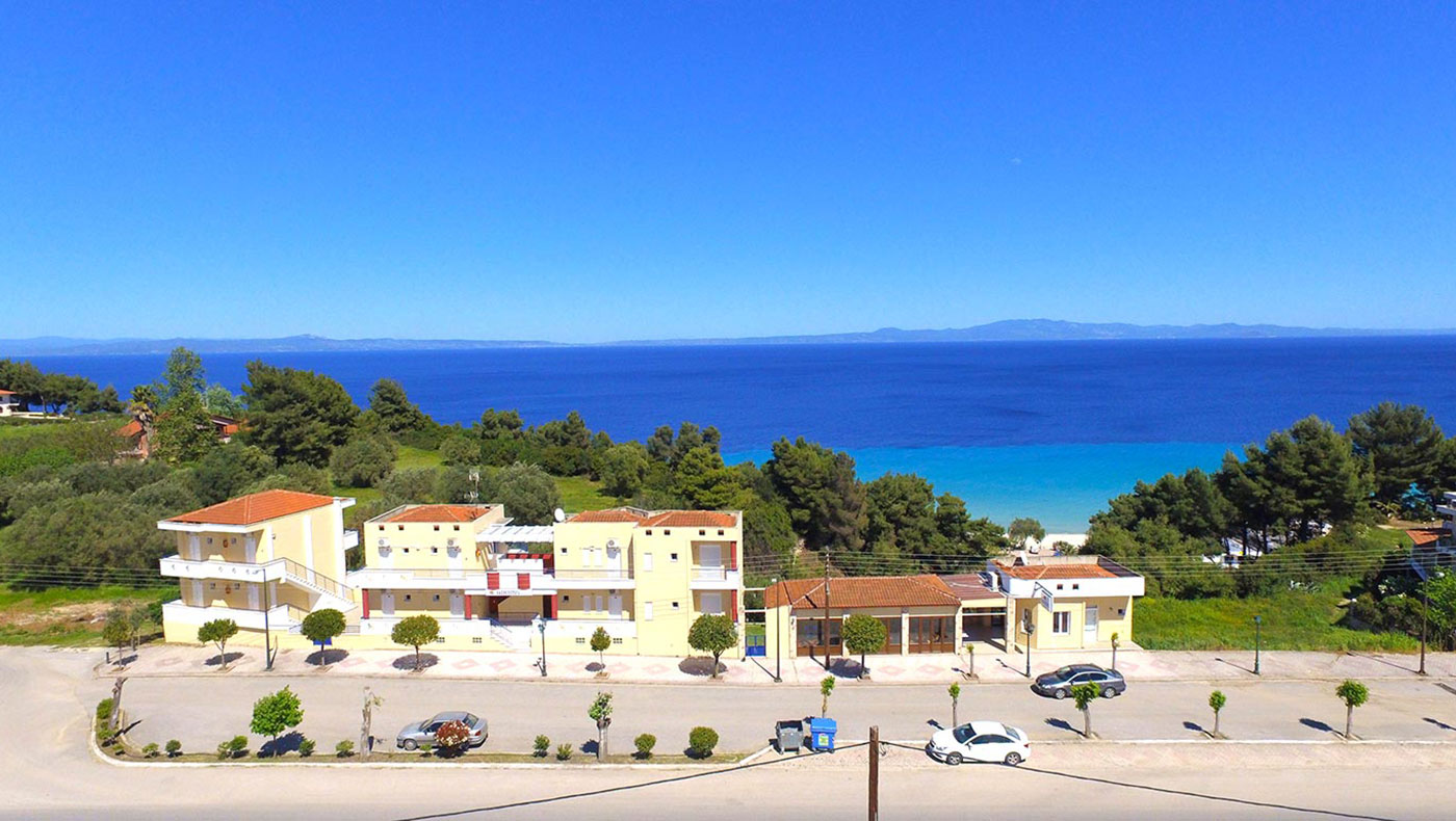 01-adonis-hotel-panorama-west
